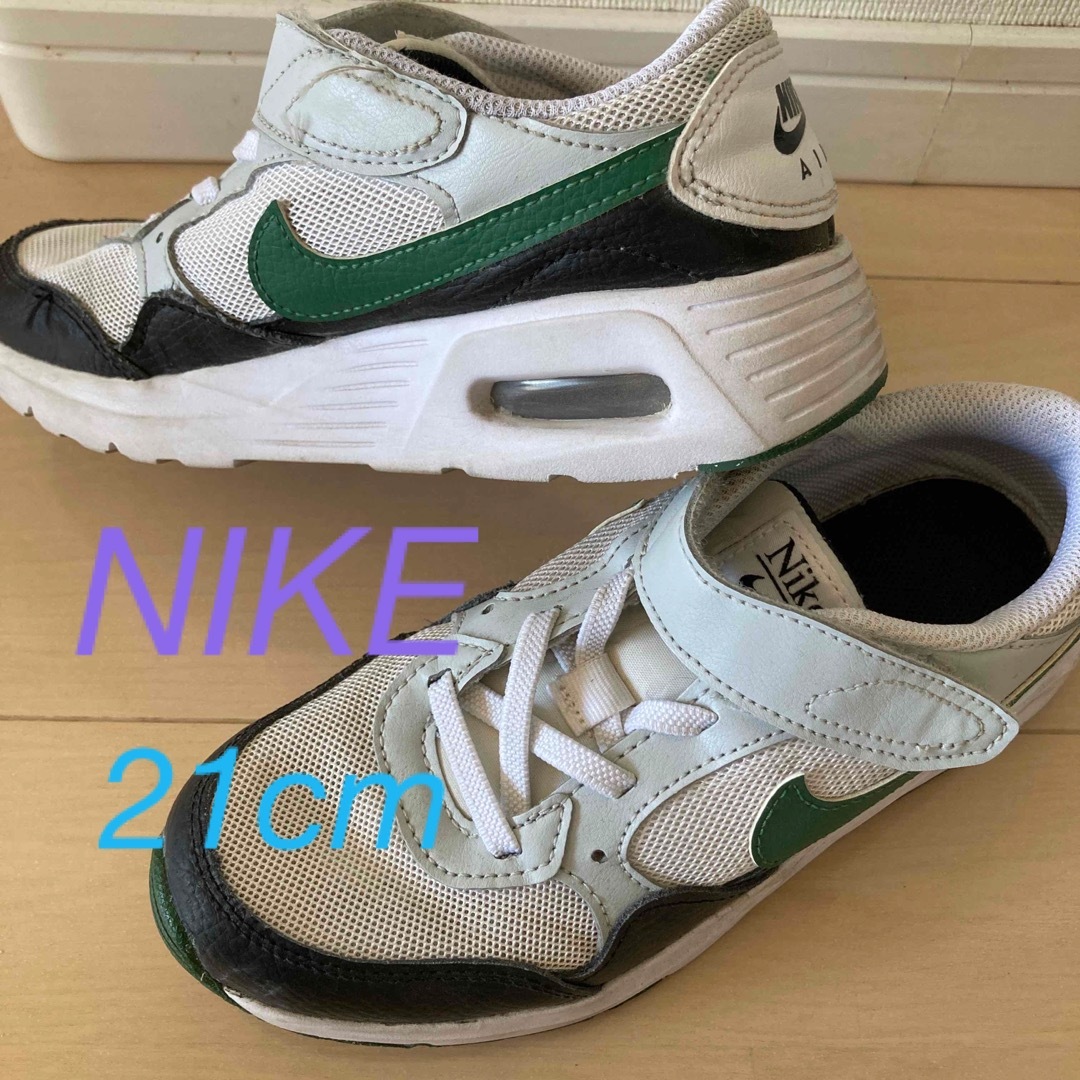 NIKE(ナイキ)のNIKE スニーカー　21cm キッズ/ベビー/マタニティのキッズ靴/シューズ(15cm~)(スニーカー)の商品写真