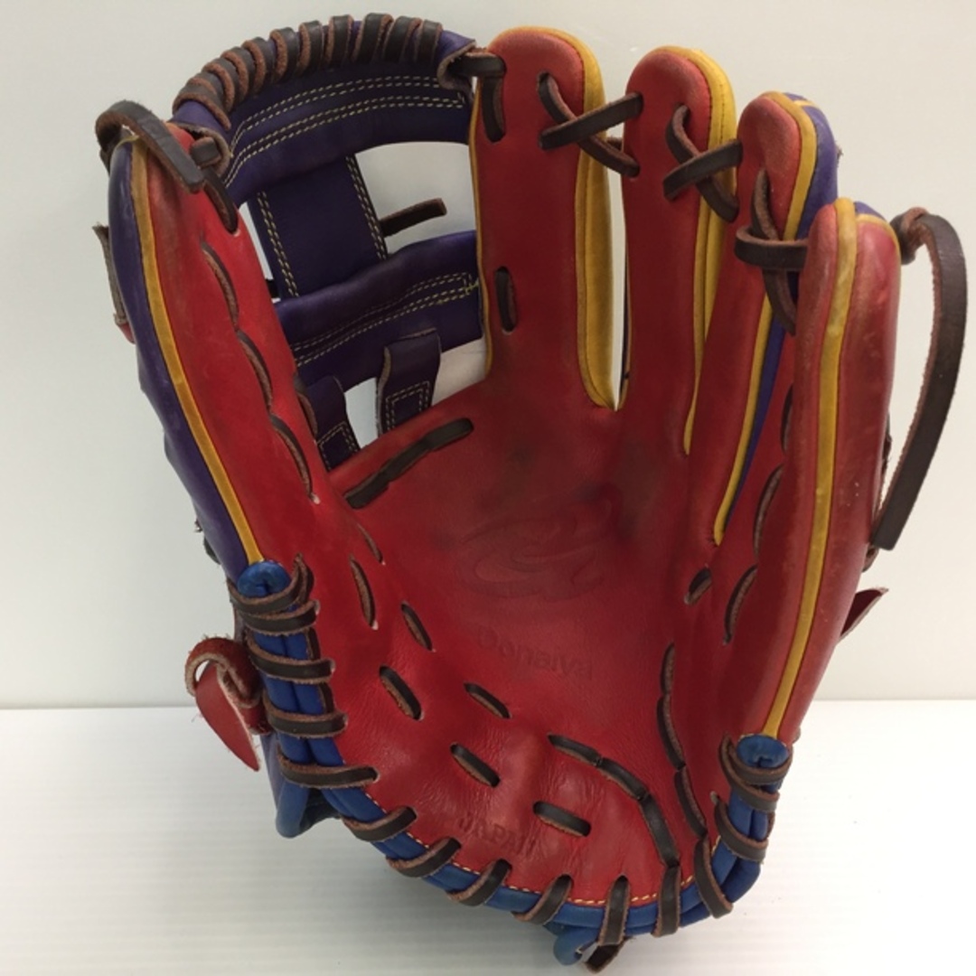 中古品 ドナイヤ 軟式 内野手用グローブオーダー 刺繍有り 7108の通販