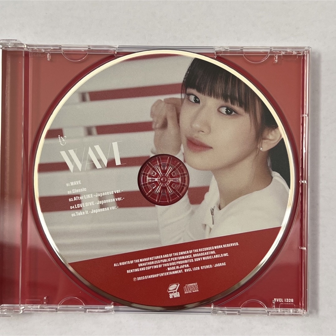 IVE(アイヴ)のIVE WAVE CD ユジン エンタメ/ホビーのCD(K-POP/アジア)の商品写真