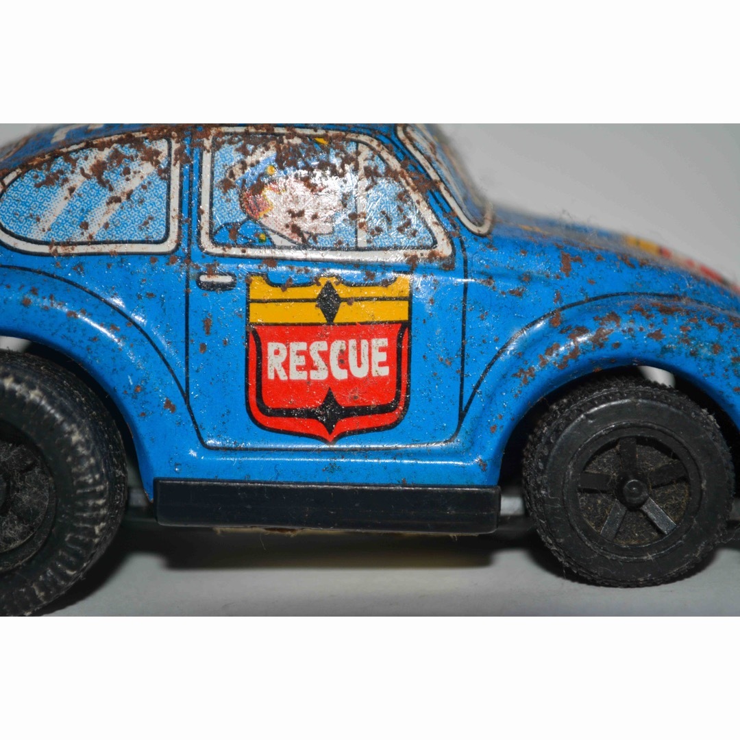 ブリキ 車 パトカー rescue VOLKSWAGEN ビートル 昭和レトロの ブリキ 車 パトカー rescue VOLKSWAGEN ビートル 昭和レトロの