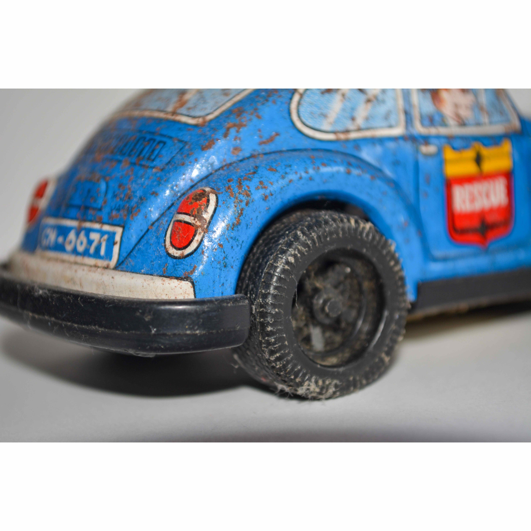 ブリキ 車 パトカー rescue VOLKSWAGEN ビートル 昭和レトロの ブリキ 車 パトカー rescue VOLKSWAGEN ビートル 昭和レトロの