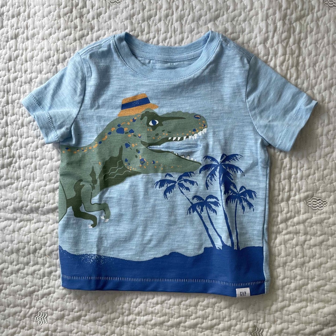 GAP Kids(ギャップキッズ)の【未使用】GAP 恐竜 Tシャツ 18-24m キッズ/ベビー/マタニティのベビー服(~85cm)(Ｔシャツ)の商品写真
