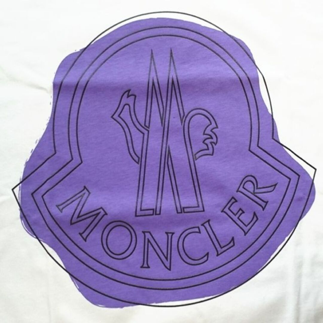 MONCLER(モンクレール)の●新品/正規品● MONCLER フロント　ビッグロゴ Tシャツ キッズ/ベビー/マタニティのキッズ服女の子用(90cm~)(Tシャツ/カットソー)の商品写真