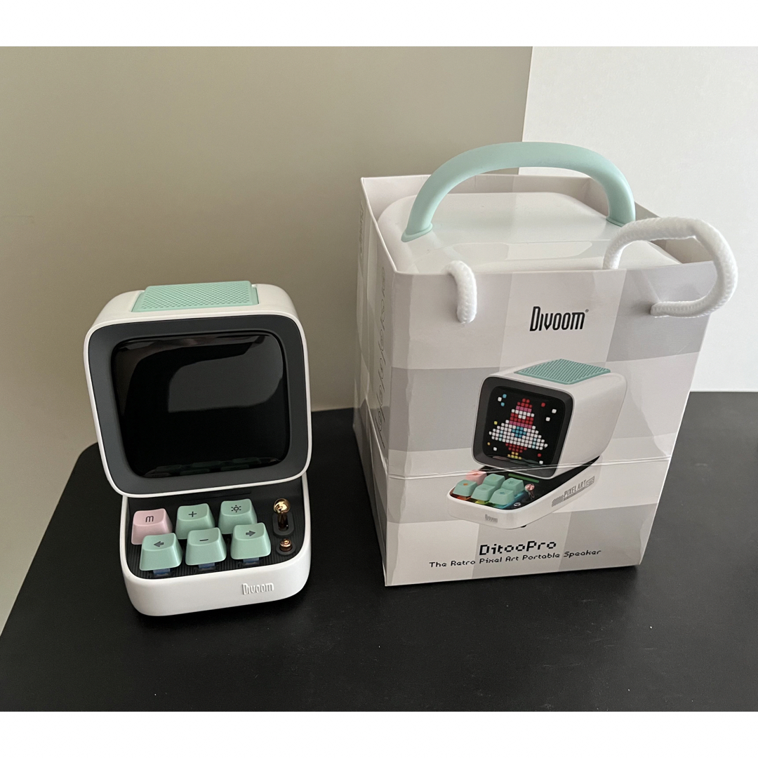 Divoom Ditoo-ProポータブルBluetoothスピーカー ホワイト | フリマアプリ ラクマ