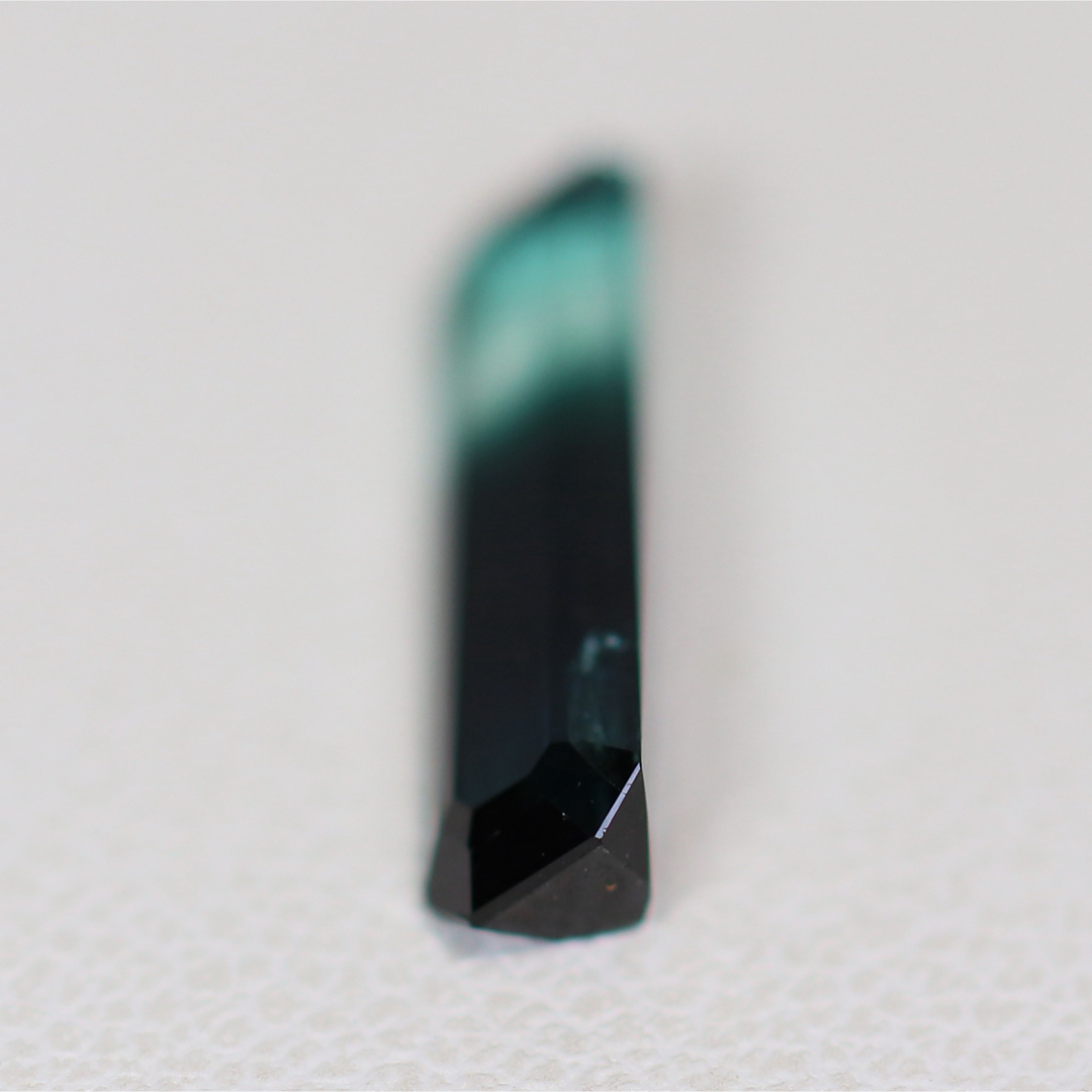 天然パーティーカラートルマリン』1.86ct アフガニスタン産 【3786