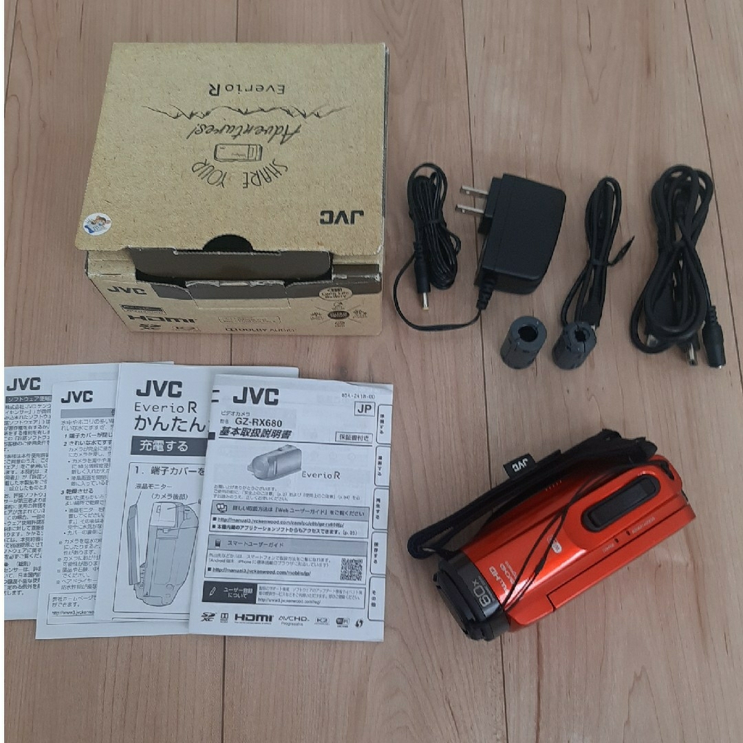 KENWOOD(ケンウッド)の[中古]JVCビデオカメラ　GZ-RX680-D スマホ/家電/カメラのカメラ(ビデオカメラ)の商品写真