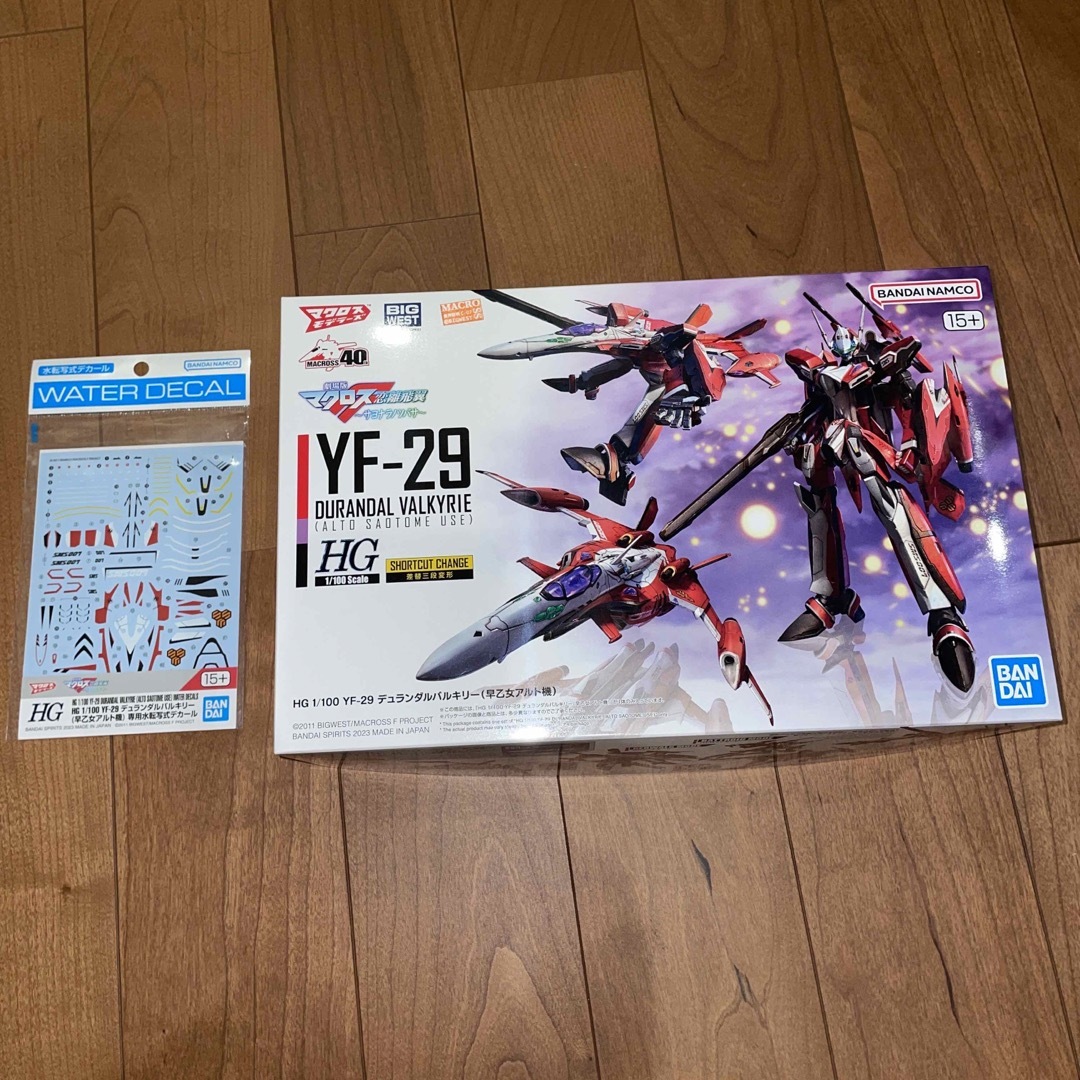 HG 1/100 YF-29 デュランダルバルキリー(早乙女アルト機)マクロス