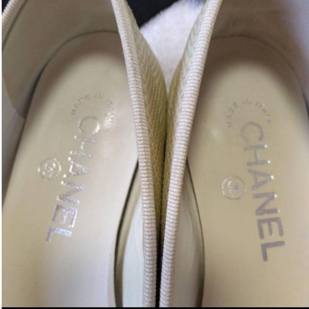 CHANEL(シャネル)の極美品 CHANEL バレーシューズ レディースの靴/シューズ(バレエシューズ)の商品写真