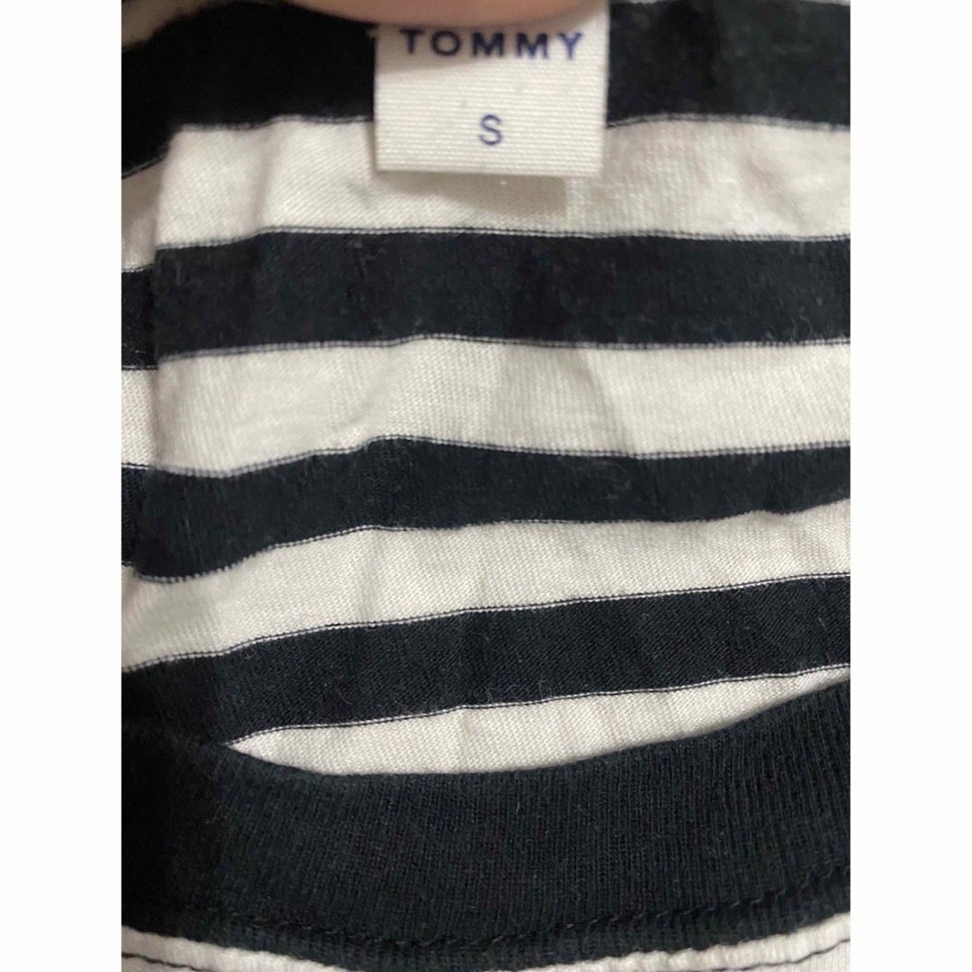 TOMMY HILFIGER(トミーヒルフィガー)のトミーヒルフィガージャパンtommyボーダーTシャツワンピース星柄モノトーン レディースのワンピース(ミニワンピース)の商品写真