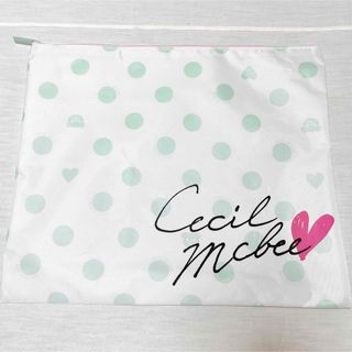 セシルマクビー(CECIL McBEE)のCECILMcBEEセシルマクビーセシルベアドット柄超BIGポーチセブンティーン(ポーチ)