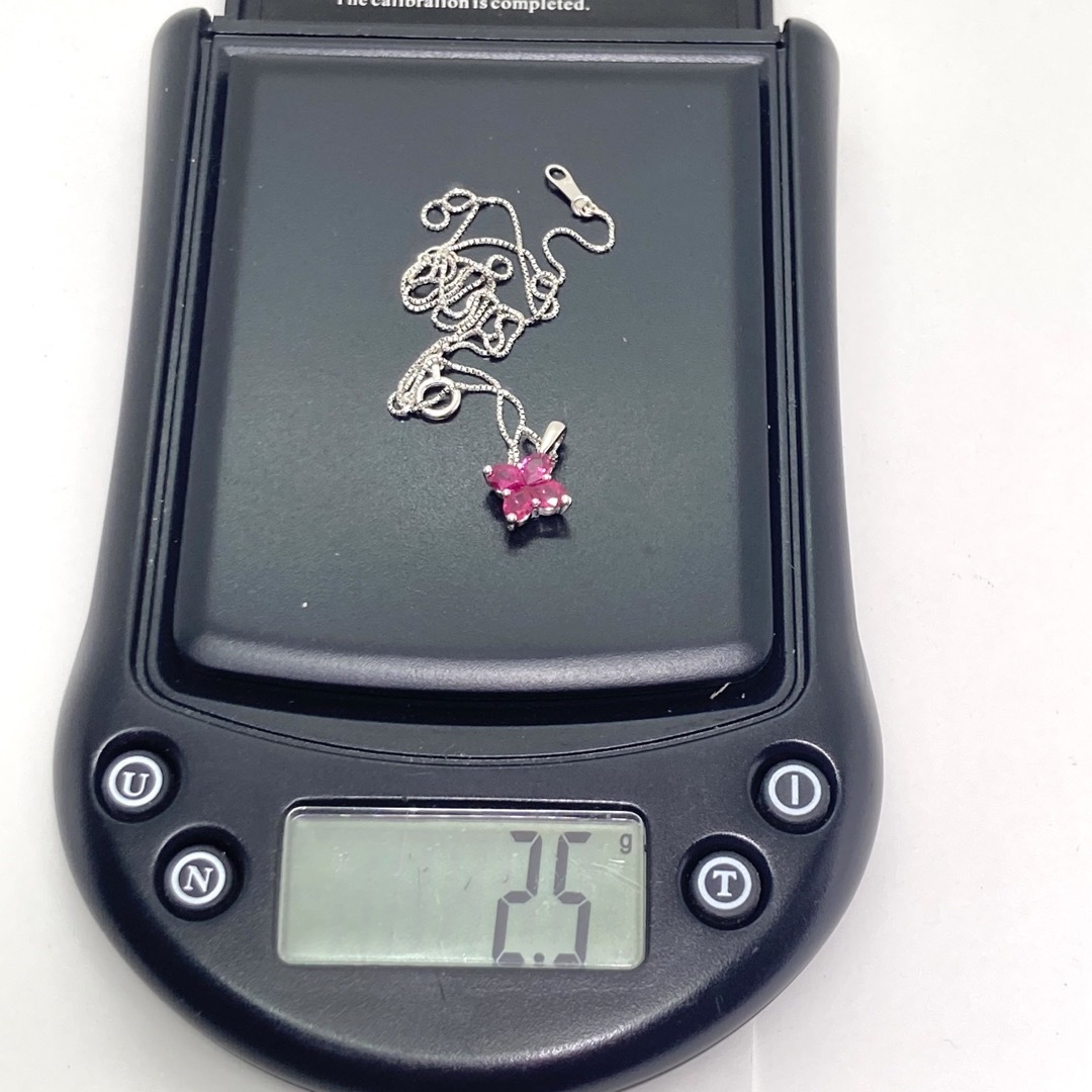 美品 Pt900/850 フラワーモチーフ ルビー ネックレス R:0.75ctの通販