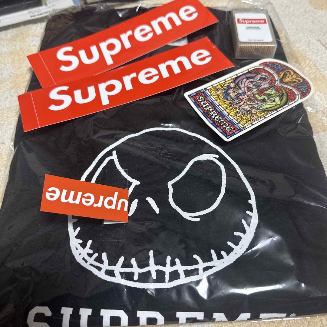 Supreme(シュプリーム)のSupreme skeleton TEE BLACK Lサイズ ノベルティ付 メンズのトップス(Tシャツ/カットソー(半袖/袖なし))の商品写真