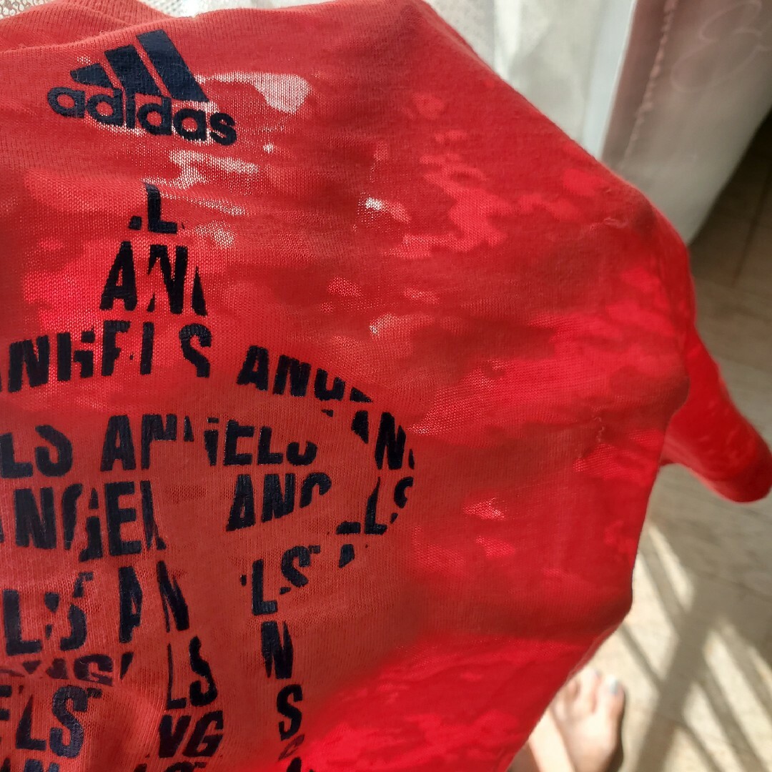 adidas(アディダス)のANAHEIM ANGELS Tシャツ レディースのトップス(Tシャツ(半袖/袖なし))の商品写真