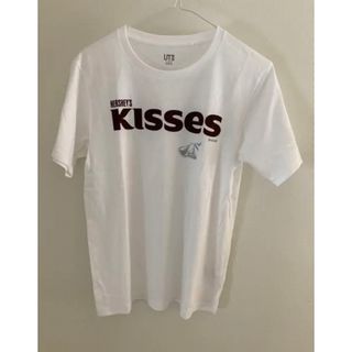 ユニクロ(UNIQLO)の未使用品　ユニクロ　KISSES Tシャツ 綿100%(Tシャツ(半袖/袖なし))