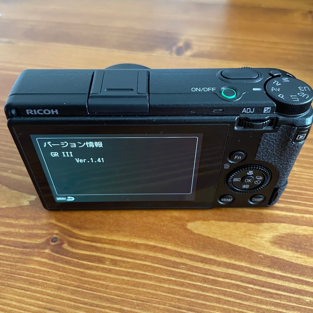 RICOH(リコー)の【美品】RICOH デジタルカメラ GR III gr3 スマホ/家電/カメラのカメラ(コンパクトデジタルカメラ)の商品写真