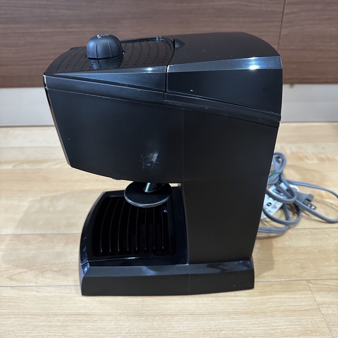 DeLonghi - デロンギ エスプレッソ カプチーノ マシン EC152J DeLonghi