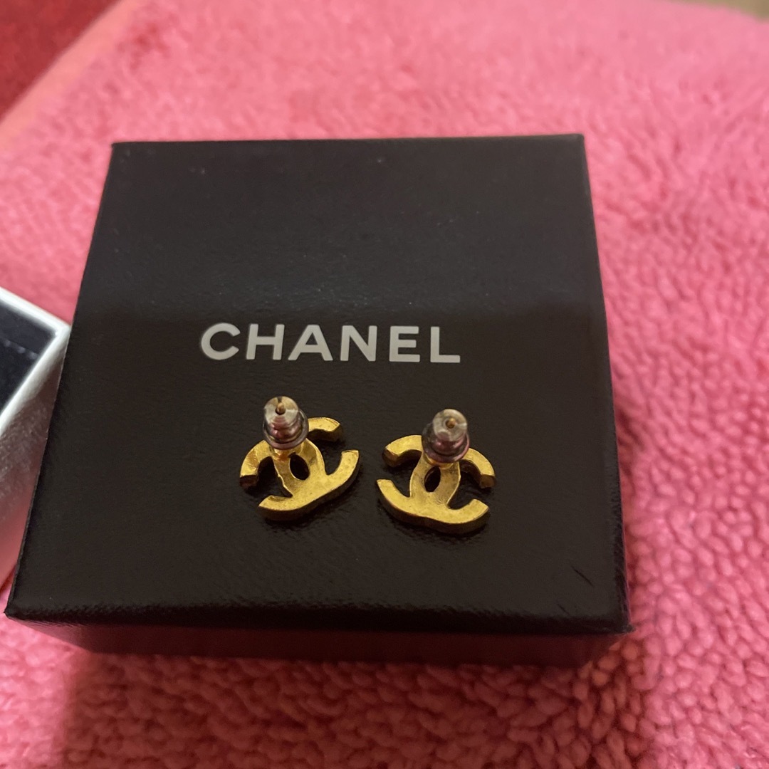 CHANEL(シャネル)のシャネルココマーク　ビンテージピアス レディースのアクセサリー(ピアス)の商品写真