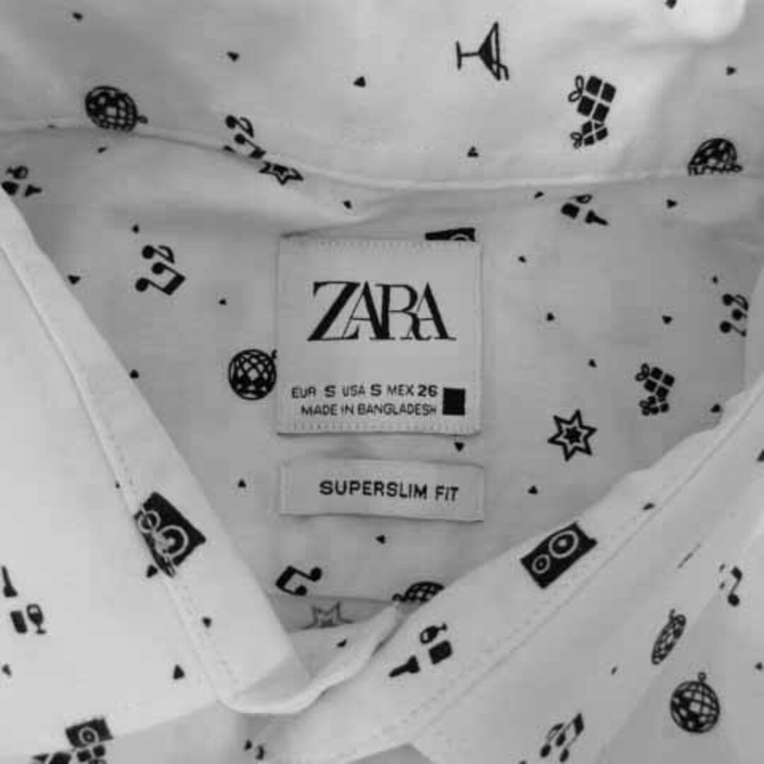 ZARA(ザラ)のZARA シャツ SUPERSLIM FIT 長袖 プリント 総柄 白 黒 S メンズのトップス(シャツ)の商品写真