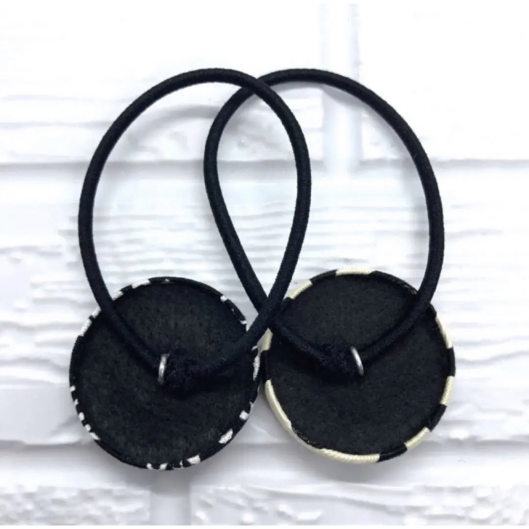 615】ハンドメイド 38mm くるみボタン ヘアゴムの通販 by るなかな's