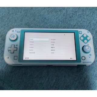 ニンテンドースイッチ(Nintendo Switch)のSwitch light ターコイズブルー(携帯用ゲーム機本体)