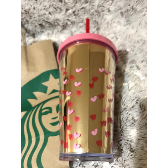 Starbucks Coffee(スターバックスコーヒー)のバレンタイン2017限定♡スターバックスタンブラー♡ピンク インテリア/住まい/日用品のキッチン/食器(タンブラー)の商品写真