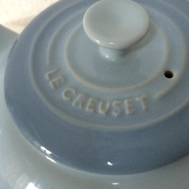 LE CREUSET(ルクルーゼ)のル・クルーゼ ティーポット インテリア/住まい/日用品のキッチン/食器(食器)の商品写真