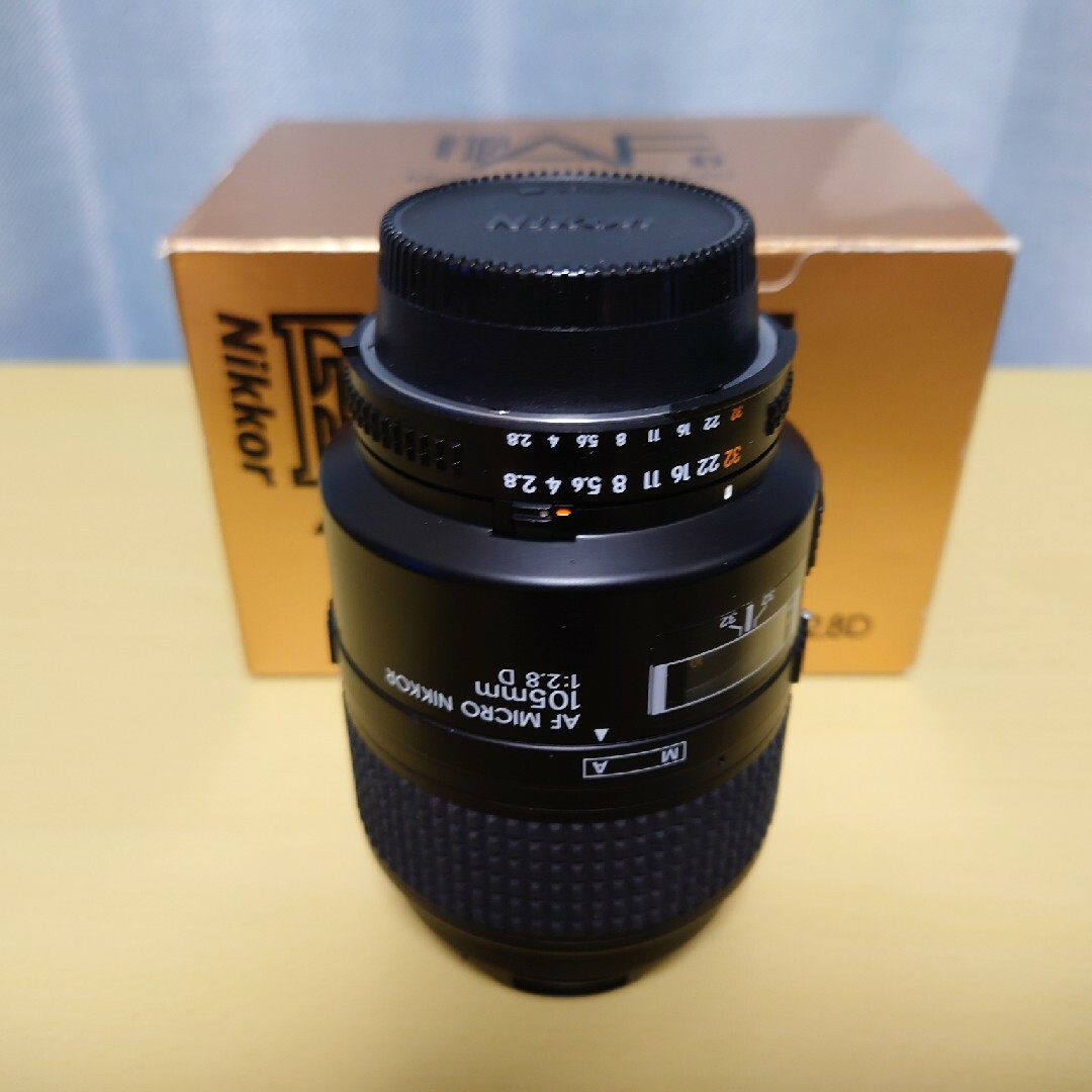 Nikkor Micro 105mm f/2.8D 1