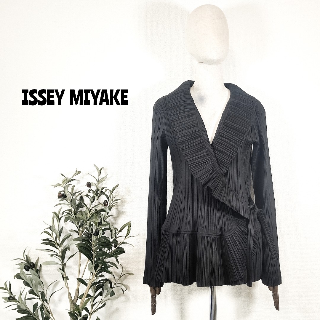 ★ISSEY MIYAKE イッセイミヤケ ★ プリーツ カシュクールジャケット