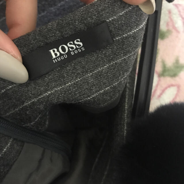 HUGO BOSS(ヒューゴボス)のHugo Boss♡ストライプスカート レディースのスカート(ひざ丈スカート)の商品写真