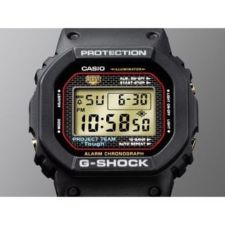 ジーショック(G-SHOCK)の40周年限定スクエアG-SHOCK DW-5040PG-1JR (腕時計(デジタル))