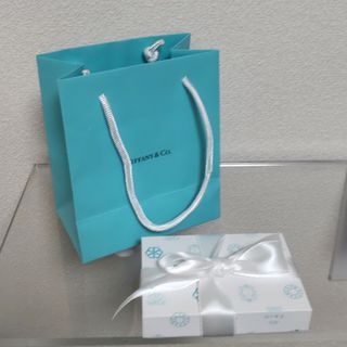 ティファニー(Tiffany & Co.)のTIFFANY ティファニー チョコレート 未開封(菓子/デザート)