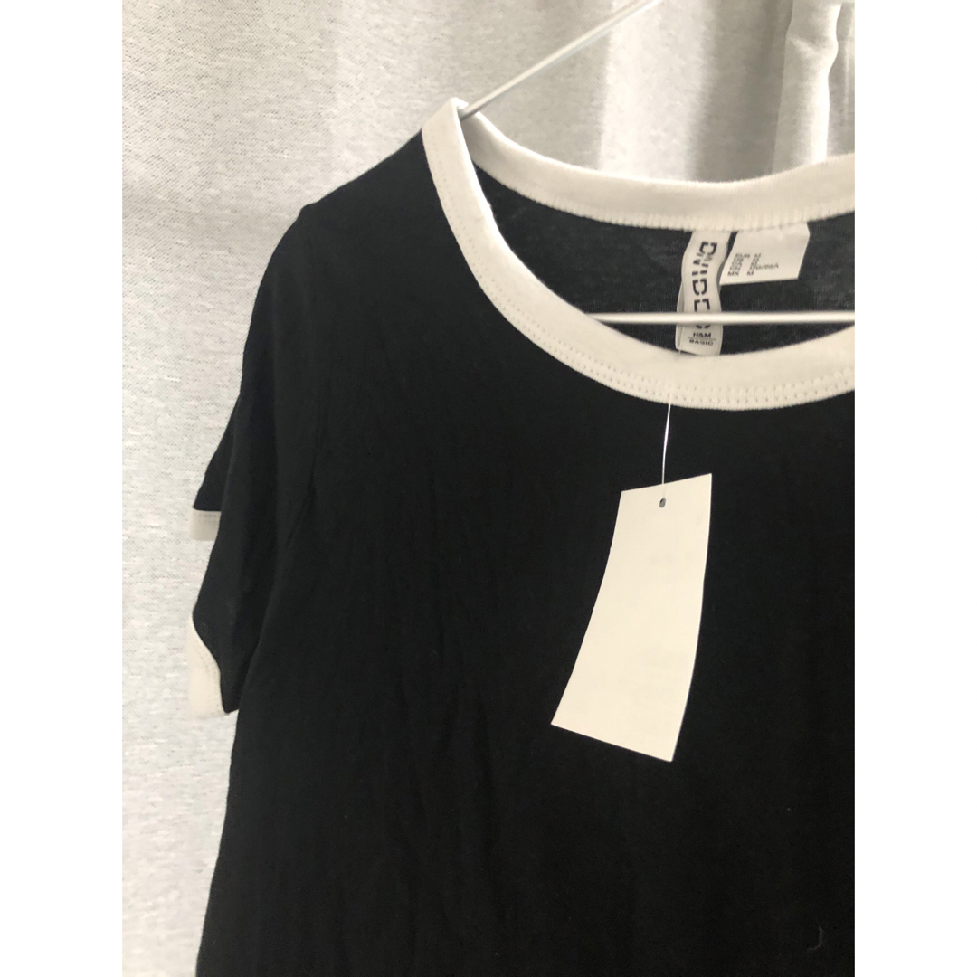 H&M(エイチアンドエム)のH&M Tシャツ パイピング　黒白 メンズのトップス(Tシャツ/カットソー(半袖/袖なし))の商品写真