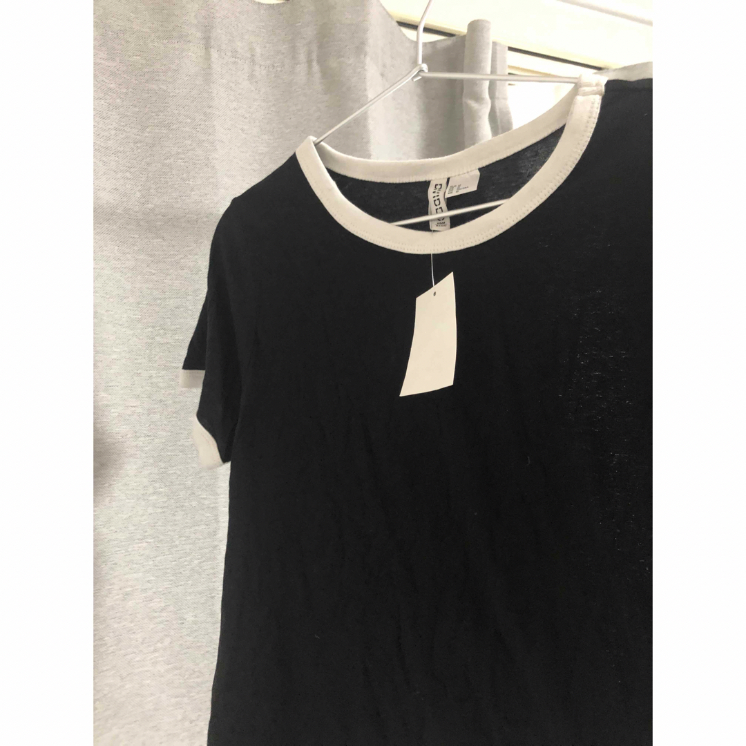 H&M(エイチアンドエム)のH&M Tシャツ パイピング　黒白 メンズのトップス(Tシャツ/カットソー(半袖/袖なし))の商品写真