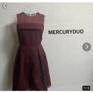 マーキュリーデュオ(MERCURYDUO)の【赤ドレス】MERCURY DUO(ひざ丈ワンピース)