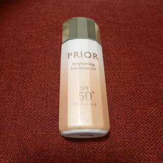 PRIOR - プリオール　高保湿おしろい美白乳液