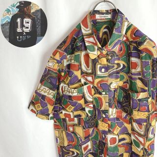 レトロ古着 総柄シアーシャツ 半袖 クレイジーパターン マルチカラー かわいいS(シャツ)