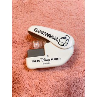 ディズニー(Disney)のディズニー　ベイマックス　ホッチキス　針なし　ホチキス(キャラクターグッズ)