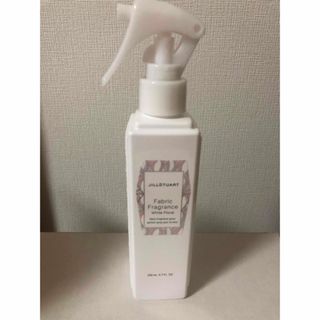 ジルスチュアート(JILLSTUART)のジルスチュアートファブリックフレグランス ホワイトフローラル 200ml 新品(香水(女性用))