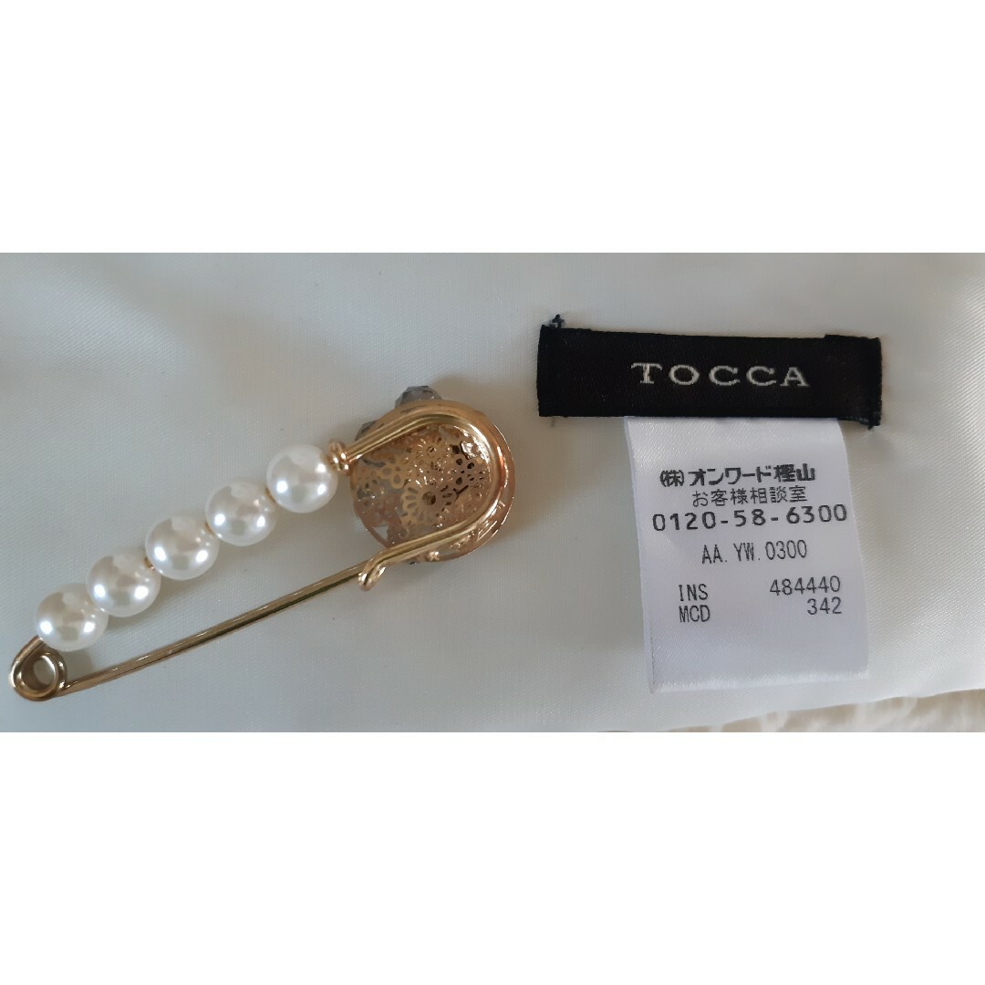 TOCCA(トッカ)のTOCCA　トッカ　BI COLOR TIPPET ティペット　マフラー レディースのファッション小物(マフラー/ショール)の商品写真