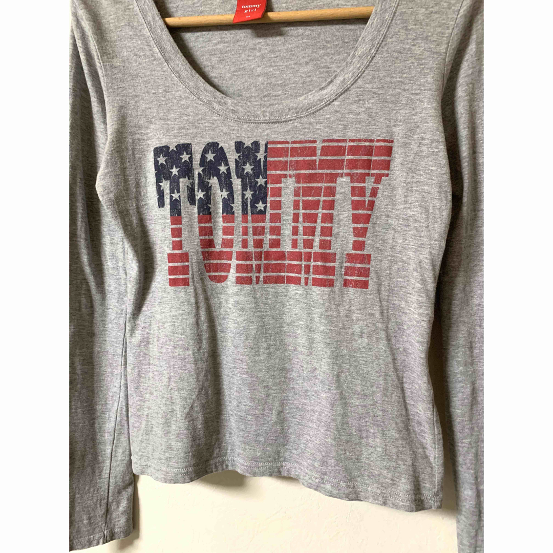 TOMMY HILFIGER(トミーヒルフィガー)の【限定SALE】★tommy girl★ロゴのロンT★ レディースのトップス(Tシャツ(長袖/七分))の商品写真