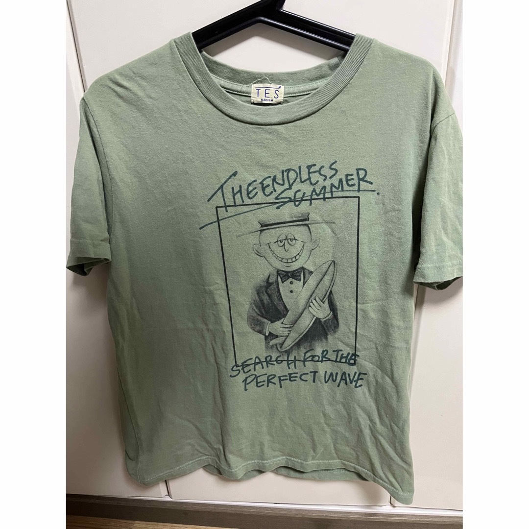 tes Tシャツ　カーキ　M メンズのトップス(Tシャツ/カットソー(半袖/袖なし))の商品写真