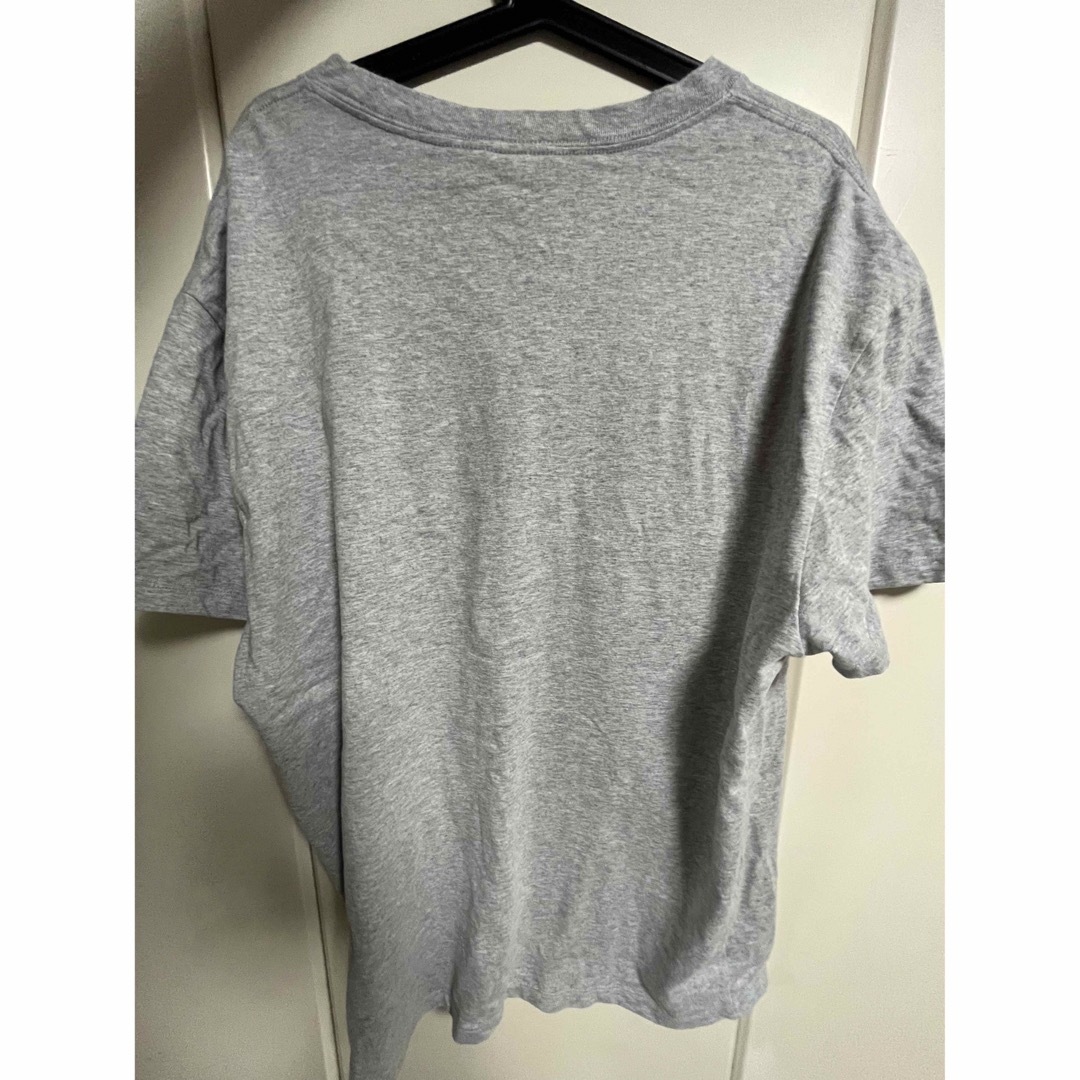 FEAR OF GOD(フィアオブゴッド)のエッセンシャルズ　Tシャツ　M グレー メンズのトップス(Tシャツ/カットソー(半袖/袖なし))の商品写真