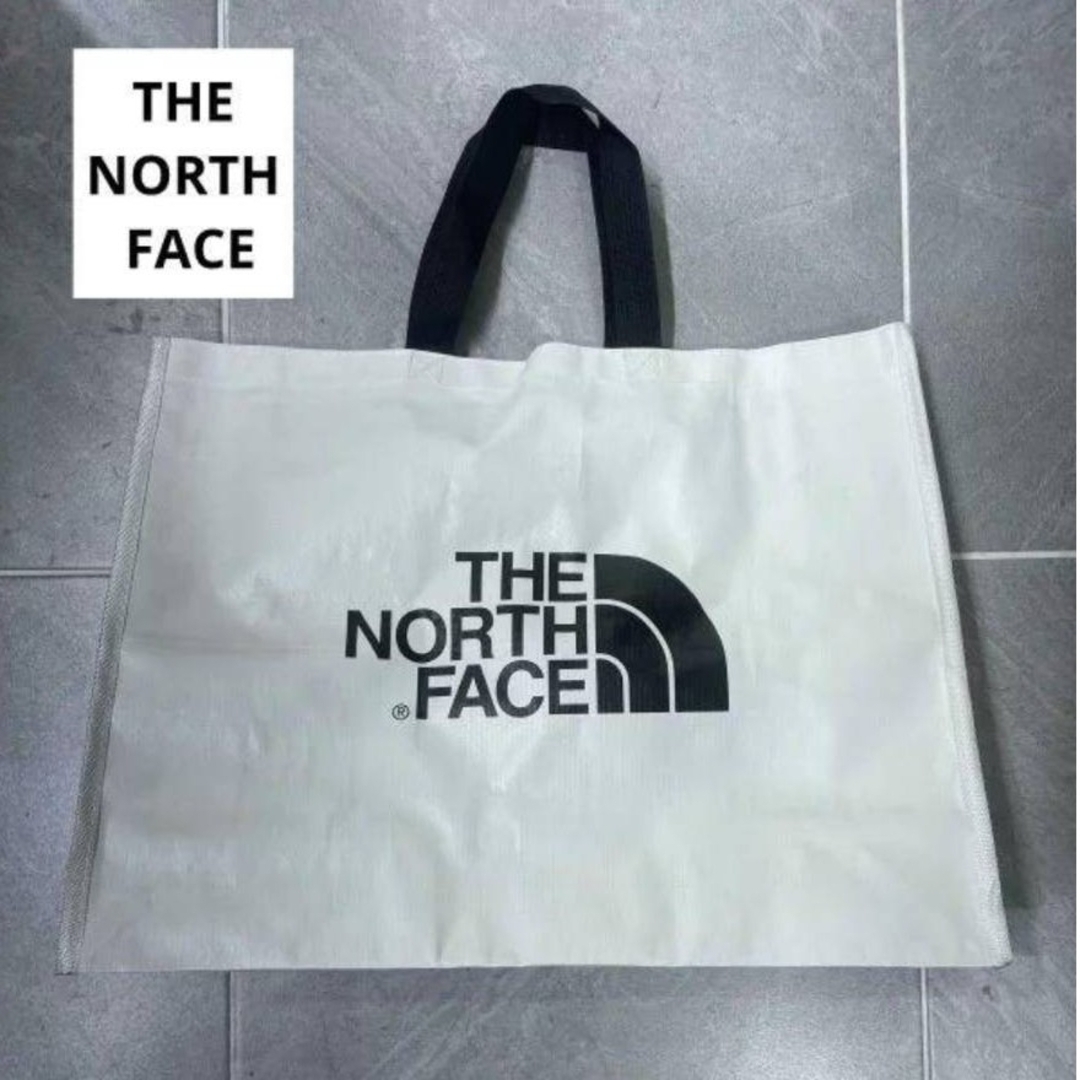 THE NORTH FACE(ザノースフェイス)のTHE NORTH FACE　トートバッグ　エコバック　ショッパー レディースのバッグ(トートバッグ)の商品写真