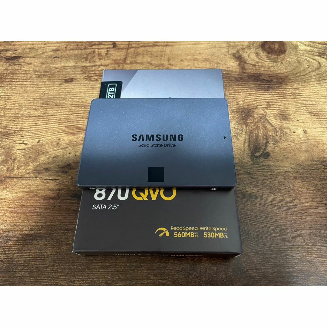 SSD Samsung 870 QVO 2TB SATA 2.5インチ 内蔵 - PCパーツ