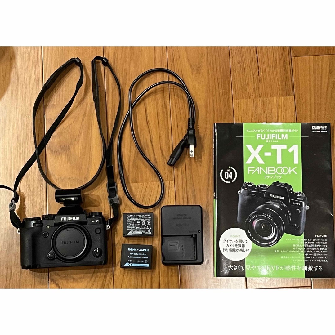 再入荷【即納】 FUJIFILM X-T1 ボディ -ミラーレス一眼