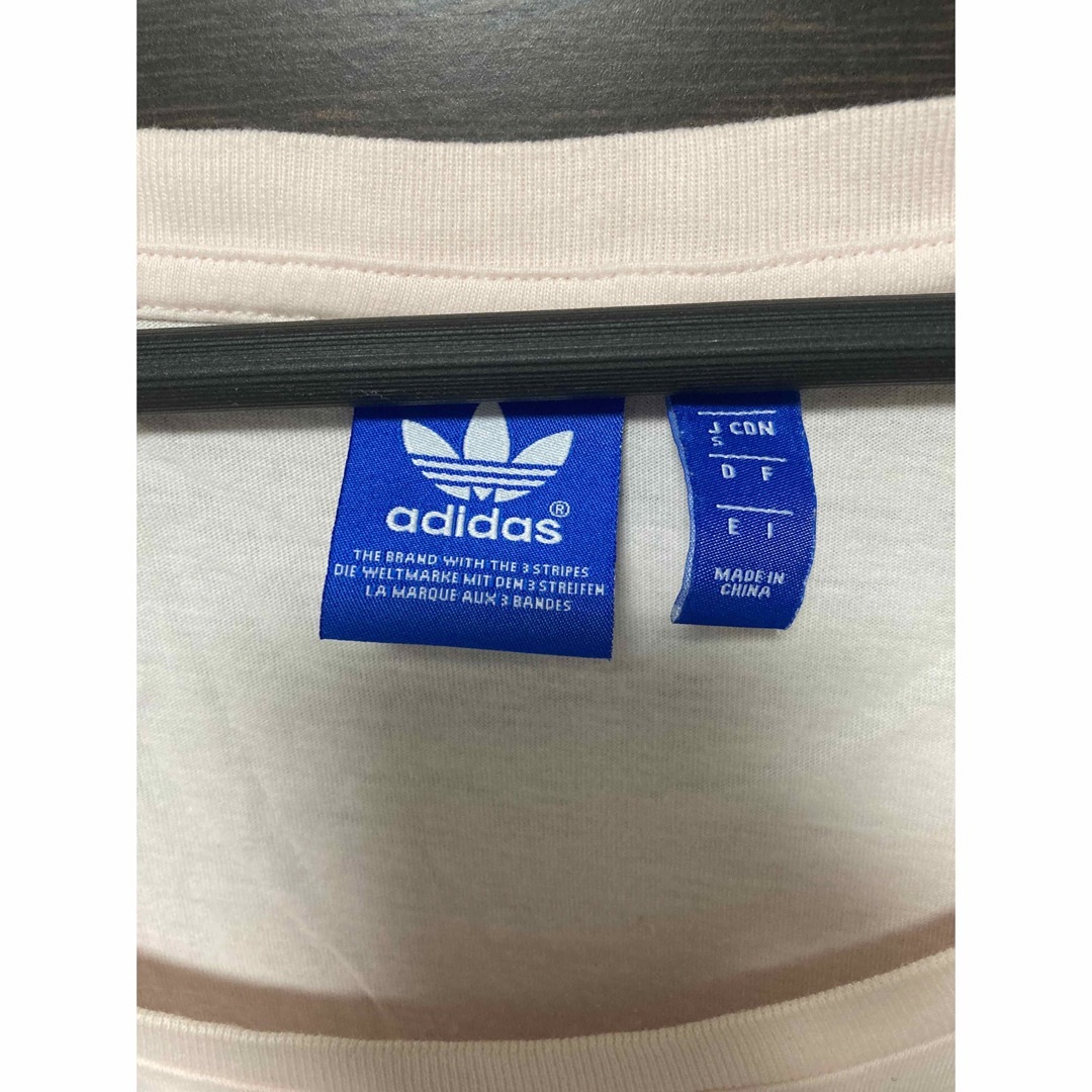 adidas(アディダス)のadidas Tシャツ レディースのトップス(Tシャツ(半袖/袖なし))の商品写真