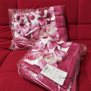 レディー(Rady)のゆん様専用　rady 花びら柄バスタオルセット〈未開封〉(タオル/バス用品)