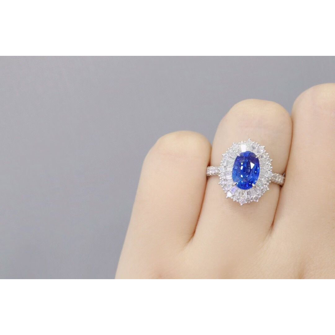 天然 ロイヤルブルーサファイア ダイヤ リング1.35ct k18 ¥2