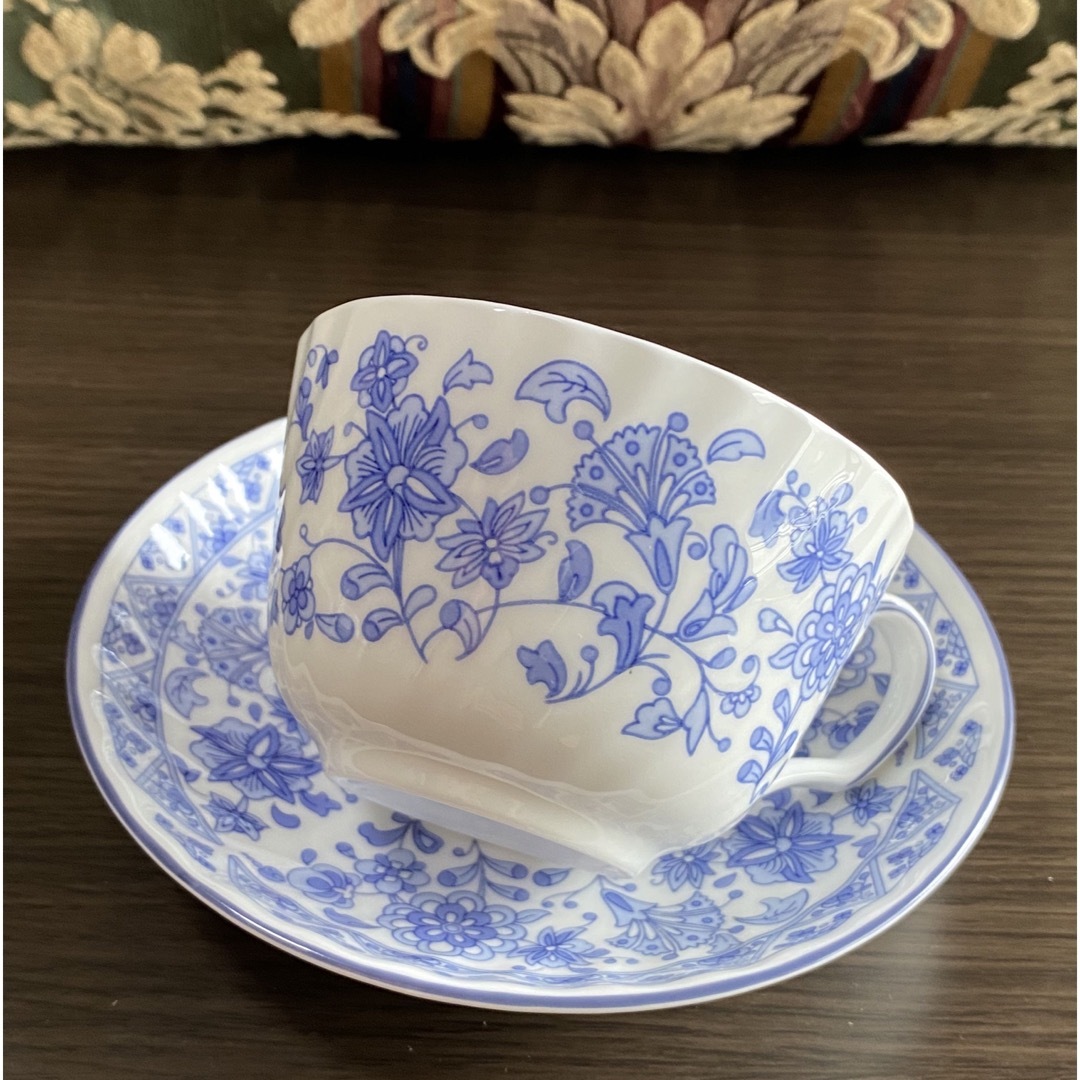 Royal Doulton(ロイヤルドルトン)のMINTON ミントン シャリマー カップ&ソーサー 新品箱付き インテリア/住まい/日用品のキッチン/食器(グラス/カップ)の商品写真