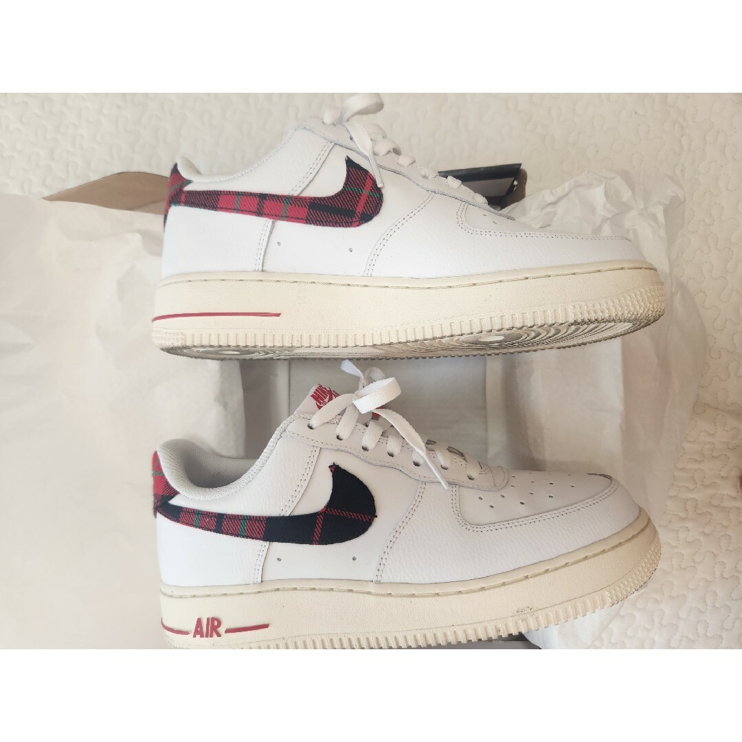 NIKE(ナイキ)のNIKE/airforce1/‘07 LV8 レディースの靴/シューズ(スニーカー)の商品写真